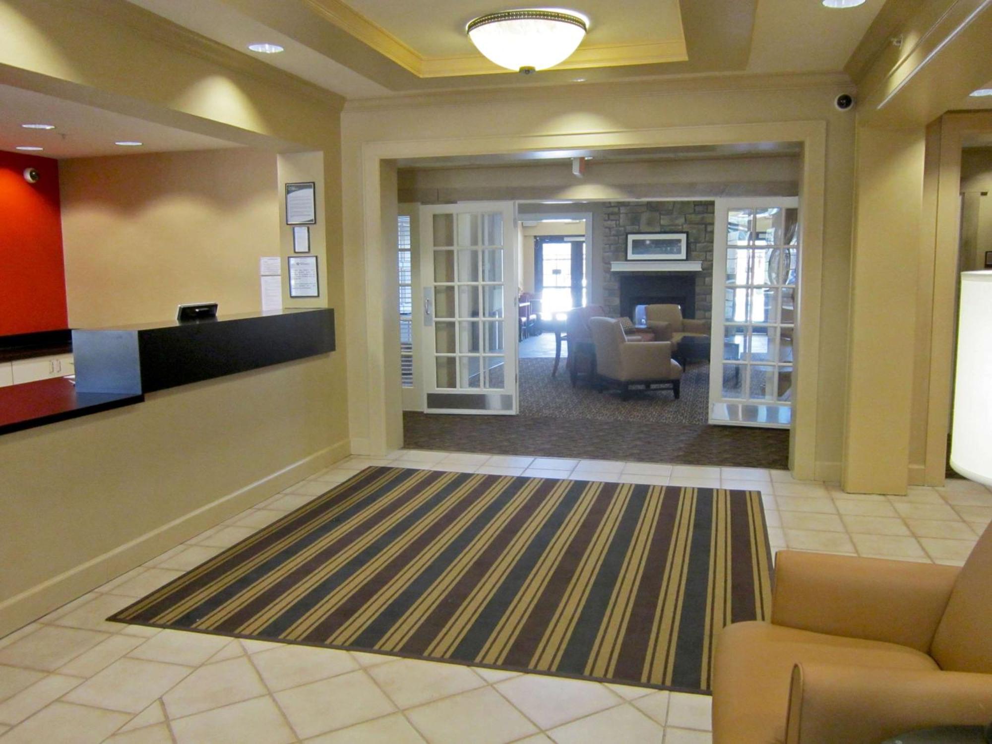 Extended America - - Bragg Hotel